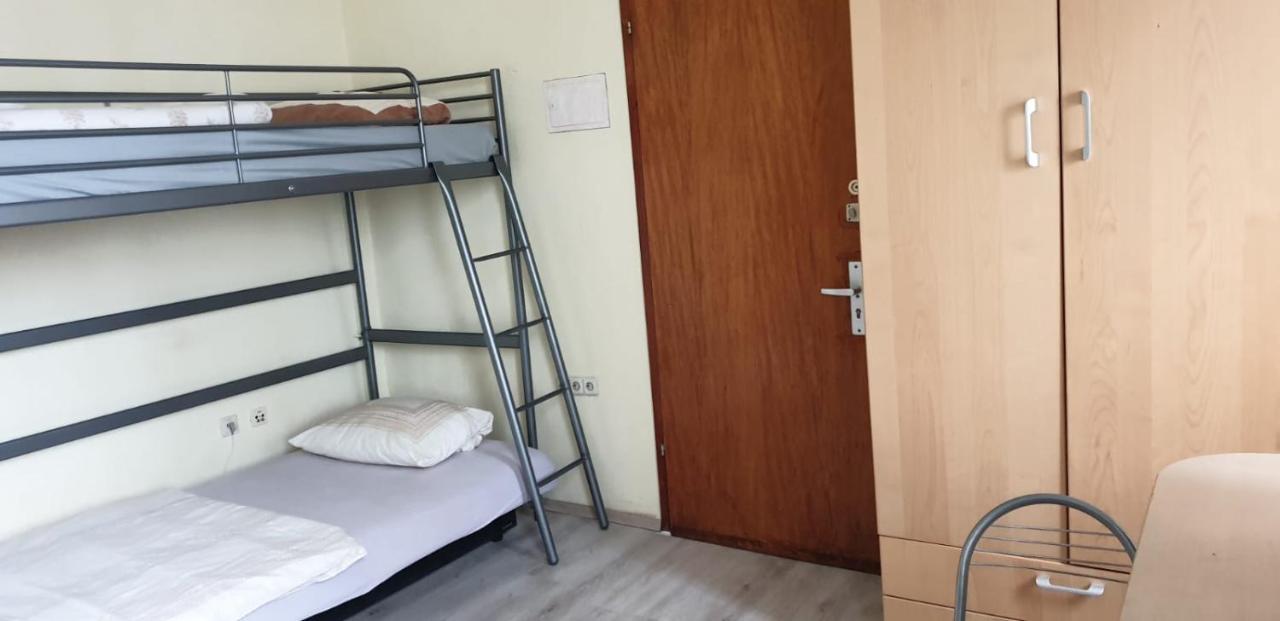 Ma-A2 Single Wohnung Krefeld Ngoại thất bức ảnh